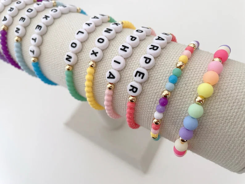 Customized Confetti and Pearl Stretch Bracelet – The Sis Kiss
